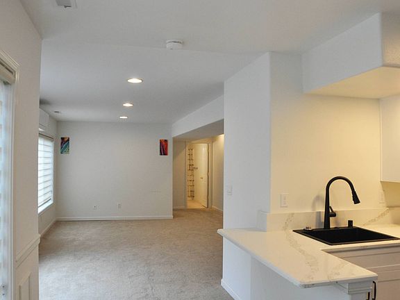 3rd image of 8216 NE 187th Way #B
