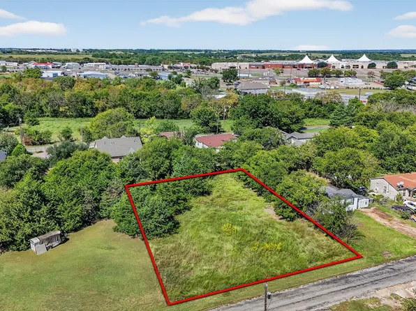 Sistrunk St, Sherman, TX 75090