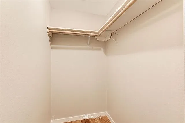 Studio, 1.0 bath, 370 sqft, $1,750 — Photo 3
