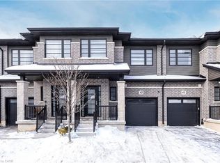 520 Grey St #42, Brantford, ON N3S 7L4