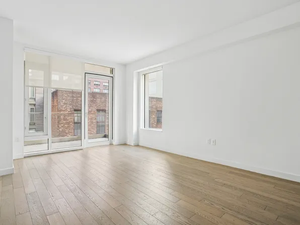 505 West 43rd Street image 6 of 16