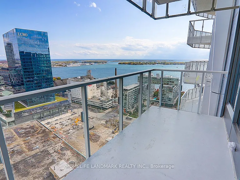 28 Freeland St #1708 — Photo 24