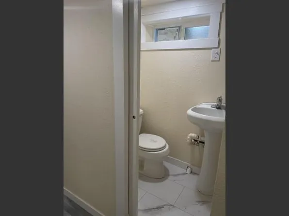 159 S Elm St, Spokane, WA