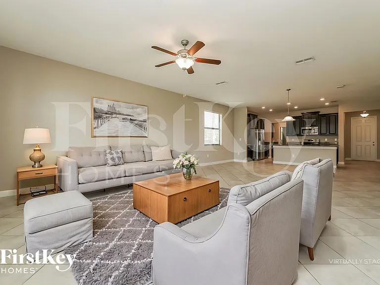 9901 Victory Gallop Loop — Photo 3