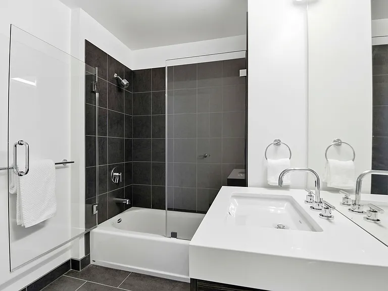 1688 Pine St #1008 — Photo 28