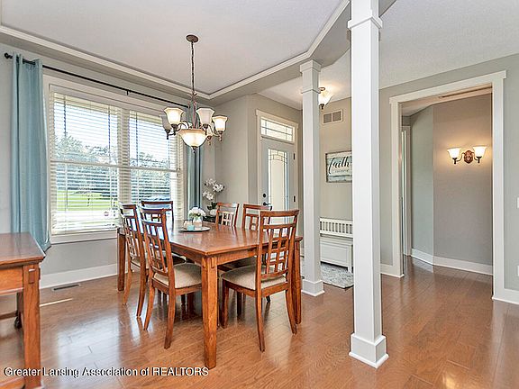 5th image of 11270 Autumn Meadows Dr