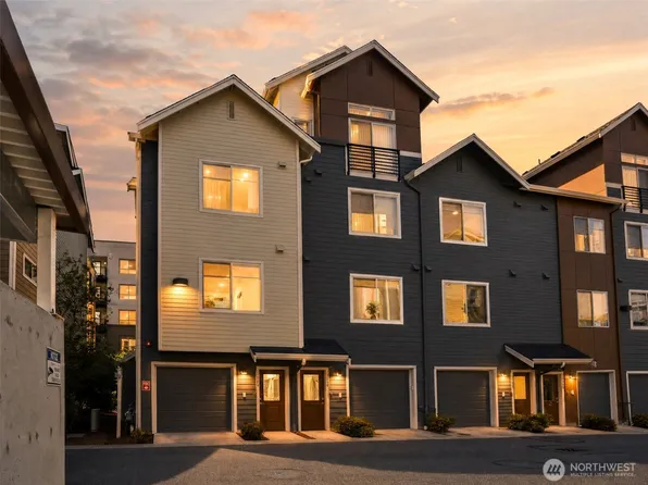 15865 NE 14th Road, Bellevue, WA 98008