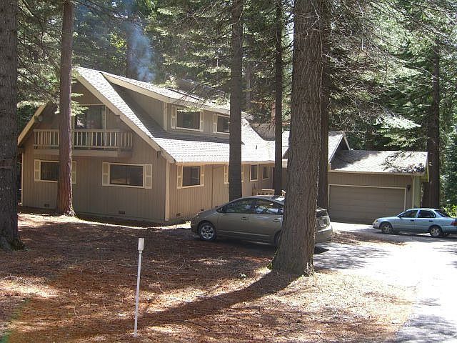A bit of snow on Red Dog Road 2007