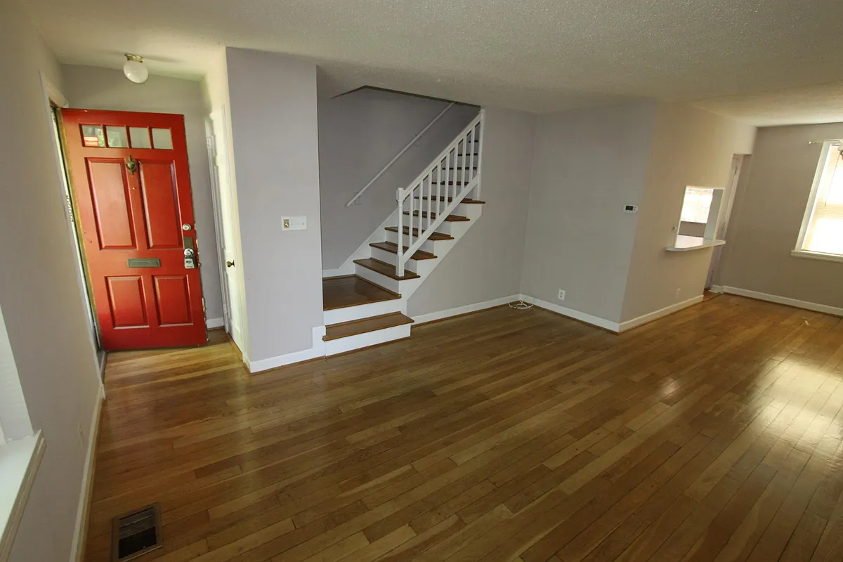 Living/dining rooms - 4902 S 28th St