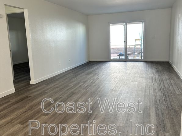342 Juniper Ave #15