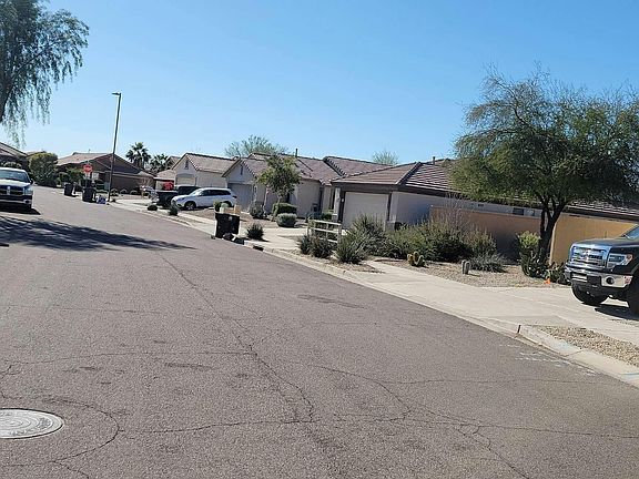 4th image of 12778 S 175th Dr