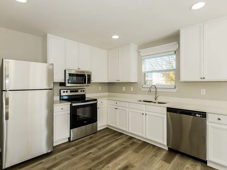 282 Cordero Dr — Photo 8