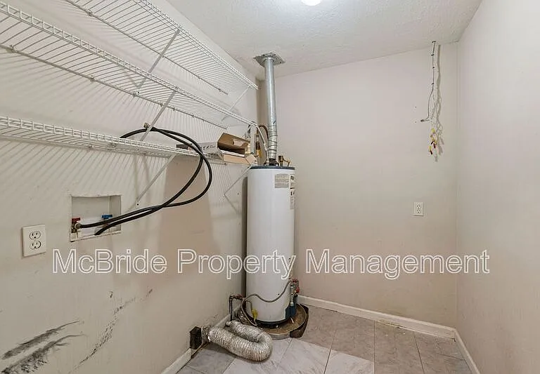 3358 Tanglewood Dr — Photo 23