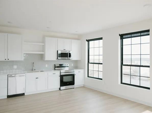 BRAND NEW Lofts in Waukee | The Lofts at Kettlestone Central
