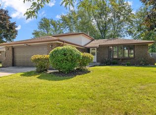 603 Quail Run Rd, Matteson, IL 60443