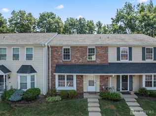 198 Applegate Ln, East Brunswick, NJ