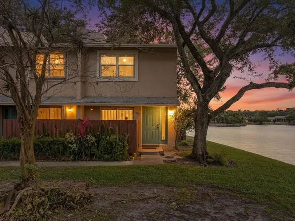 760 Banks Rd, Pompano Beach, FL 33063