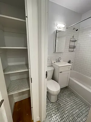 Rented by Safeguard Realty Management | media 25