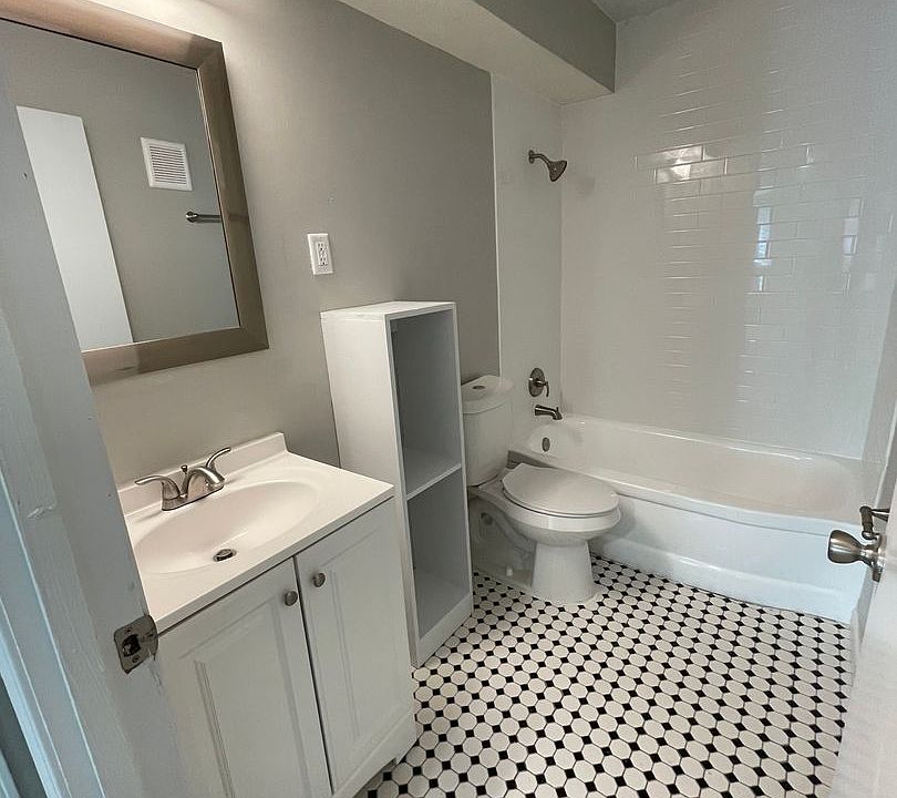 2nd image of 3571 Midland Ave #6207