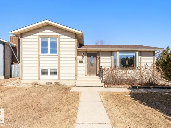 13420 25th St NW, Edmonton, AB T5A 3T2