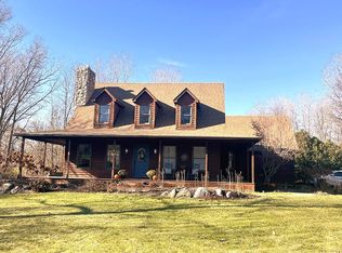 1226 Hunter Rd, Brighton, MI 48114