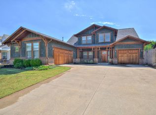 7608 Walk In The Park Dr, Edmond, OK 73034