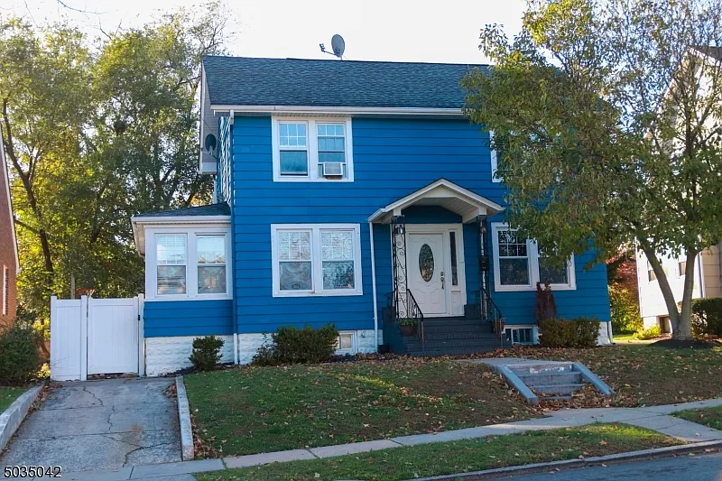 514 Thompson Ave photo 1