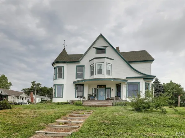 222 W New St, Palmyra, MO 63461