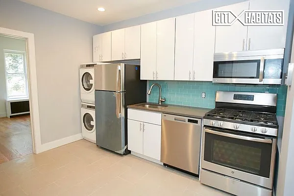 Rented by Citi Habitats | media 23