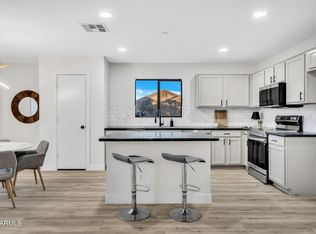 3702 W Naomi Ln, San Tan Valley, AZ 85144