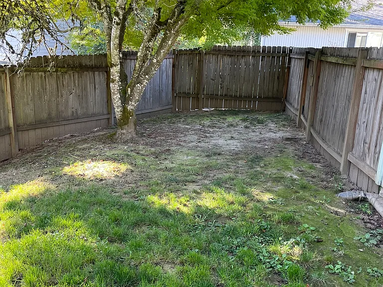 9936 SW 37th Ave — Photo 9