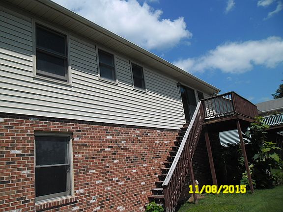 2nd image of 633 Essex Dr