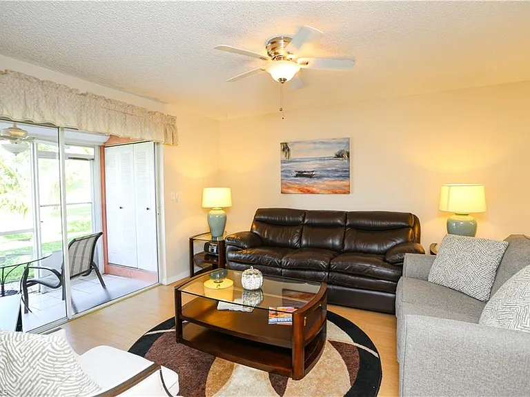 287 Quail Forest Blvd #117 — Photo 6