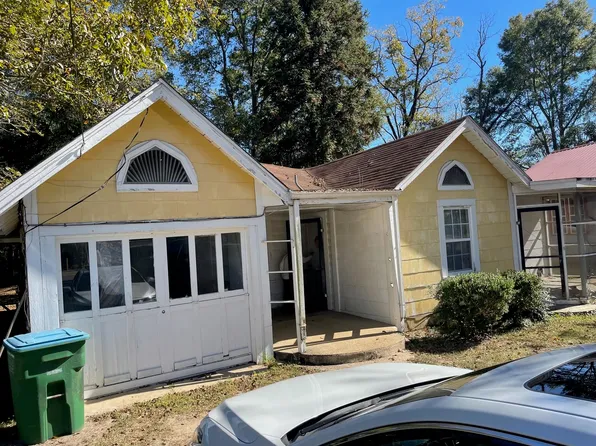 1770 N 6th St, Florala, AL 36442