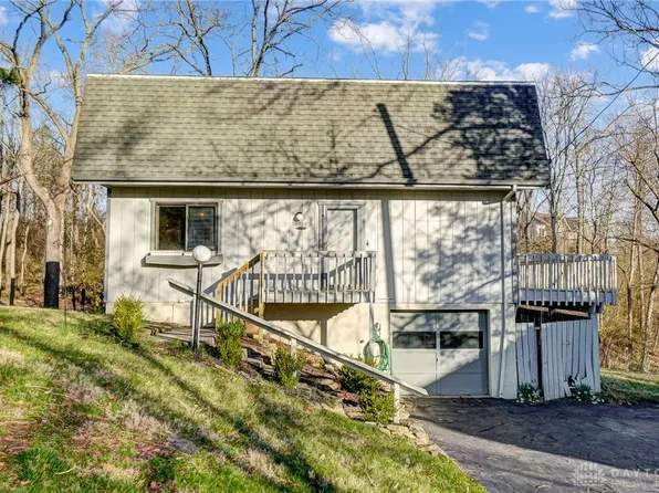 6134 Blue Lake Dr, Cincinnati, OH 45247
