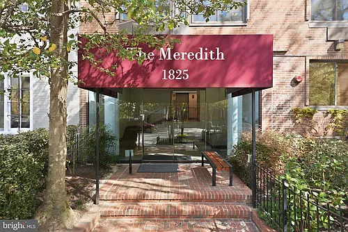 1825 T St NW #703 Photo 1