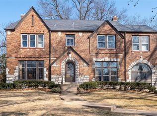 620 Audubon Dr, Saint Louis, MO