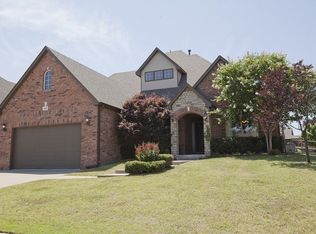 4606 E 142nd St S, Bixby, OK 74008