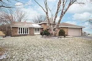 1255 Brook Crossing Ct photo 1