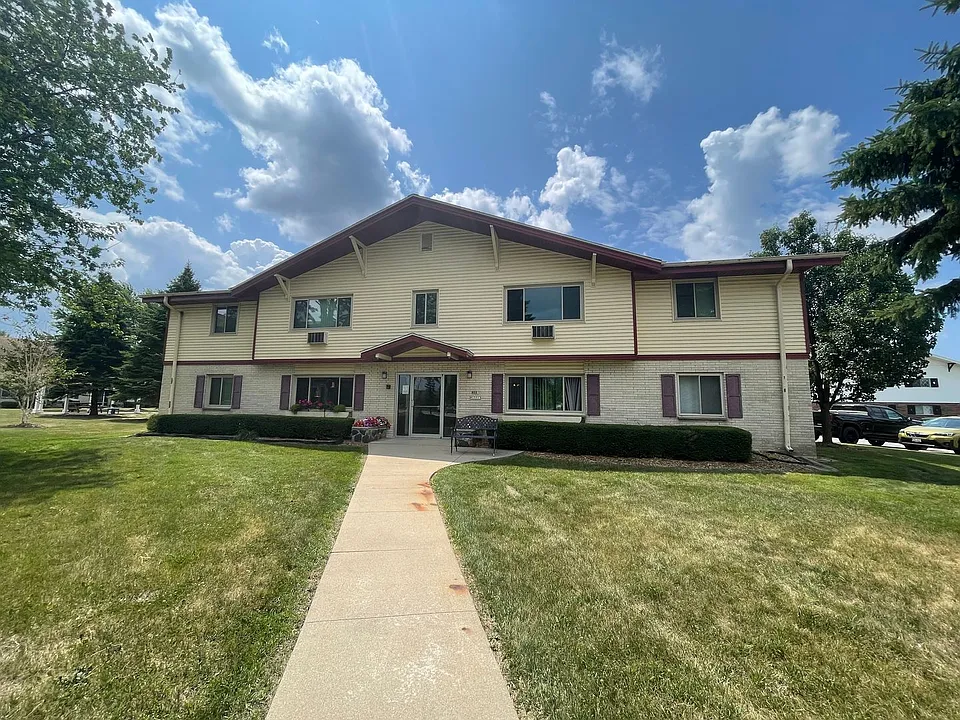 N113W15479 Francese Dr
