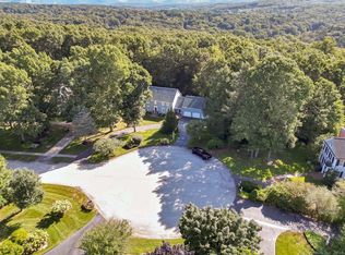 142 Steep Hollow Dr, Glastonbury, CT 06033