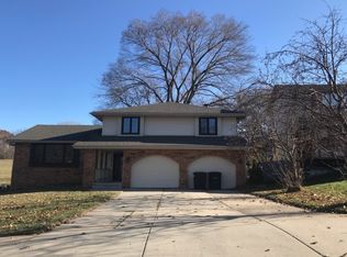 16929 Shirley St, Omaha, NE 68130