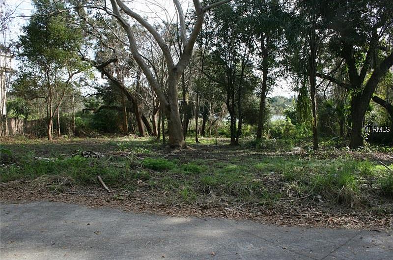2nd image of 440 Ventris Ln