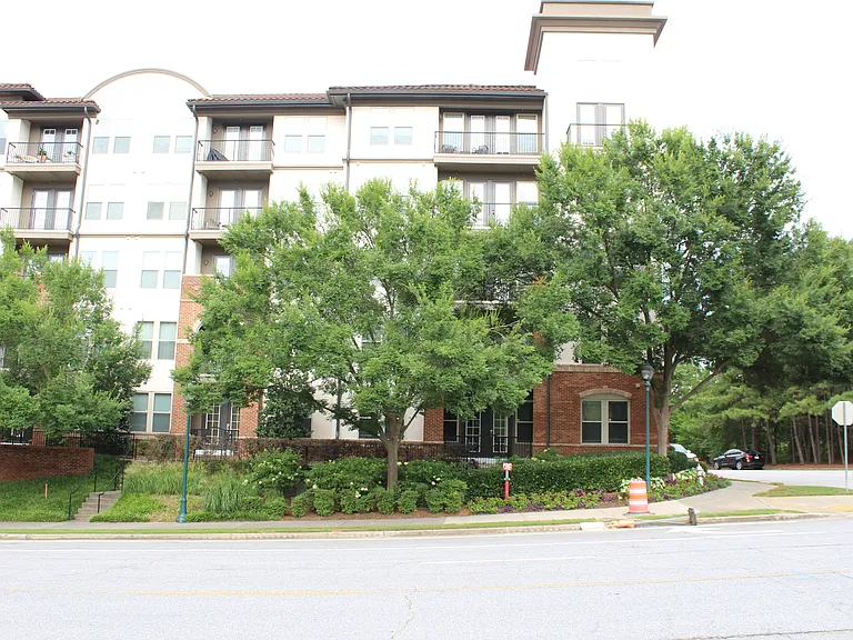 901 Abernathy Rd #2110 — Photo 100