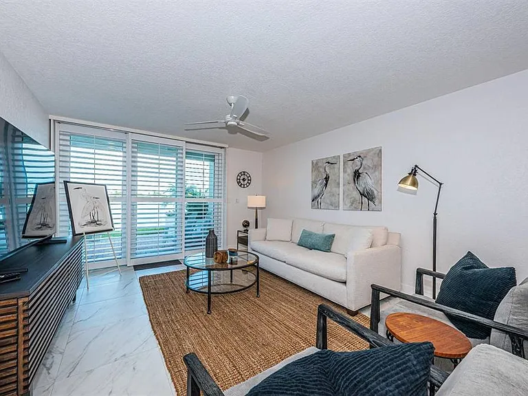6083 Bahia Del Mar Cir #159 — Photo 11