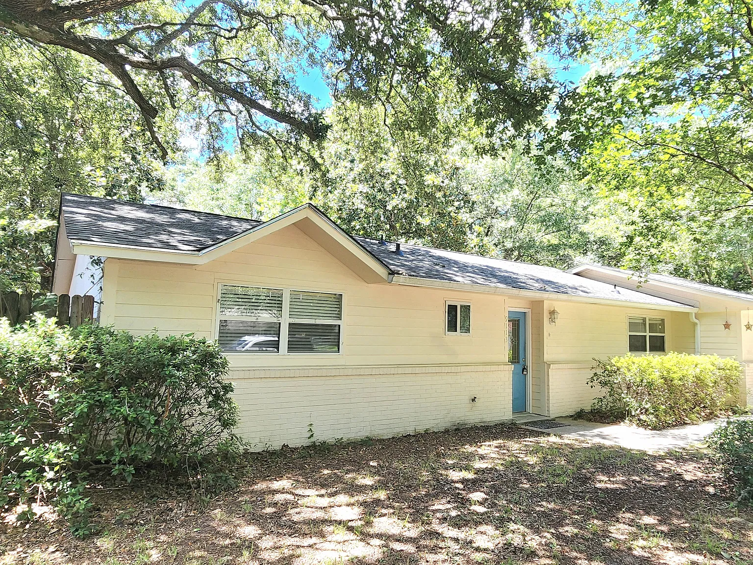 3 bed, 1133 sqft, $1,600 — Photo 2