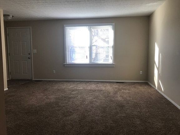 2nd image of 3068 Deepwood Dr