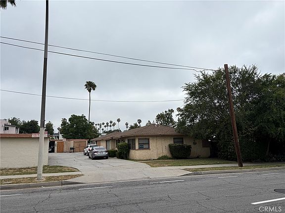 3rd image of 380 N Mar Vista Ave