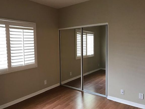 5th image of 5620 Yolanda Ave APT 212