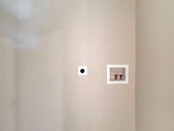 3rd image of 2754 Pear St #1